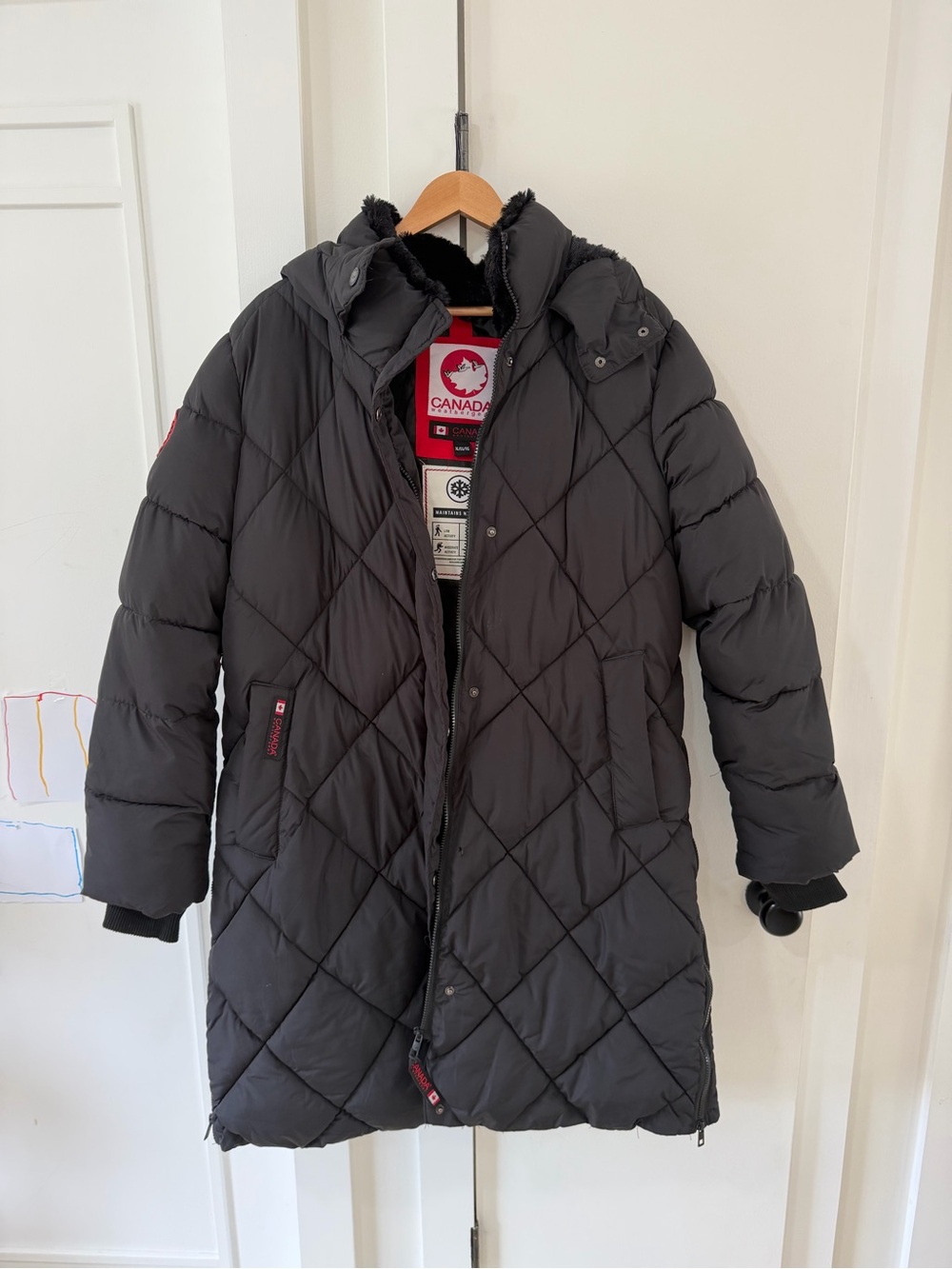 Canada Weathergear Women’s Long Black Coat XL